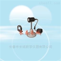 平行白光光源及薄片组件